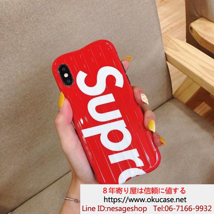 シュプリーム iphone8plus 光沢面