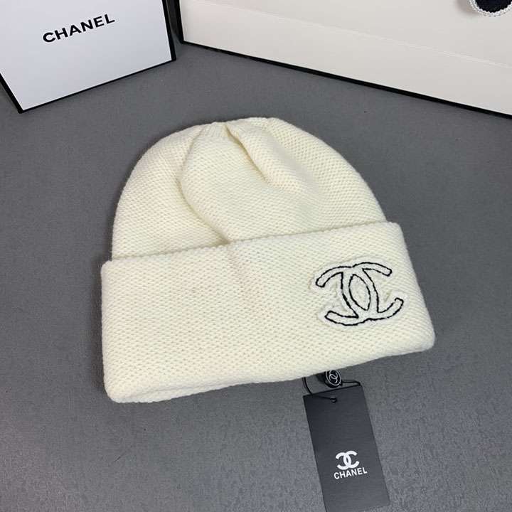 ニット帽 友達へのプレゼント Chanel